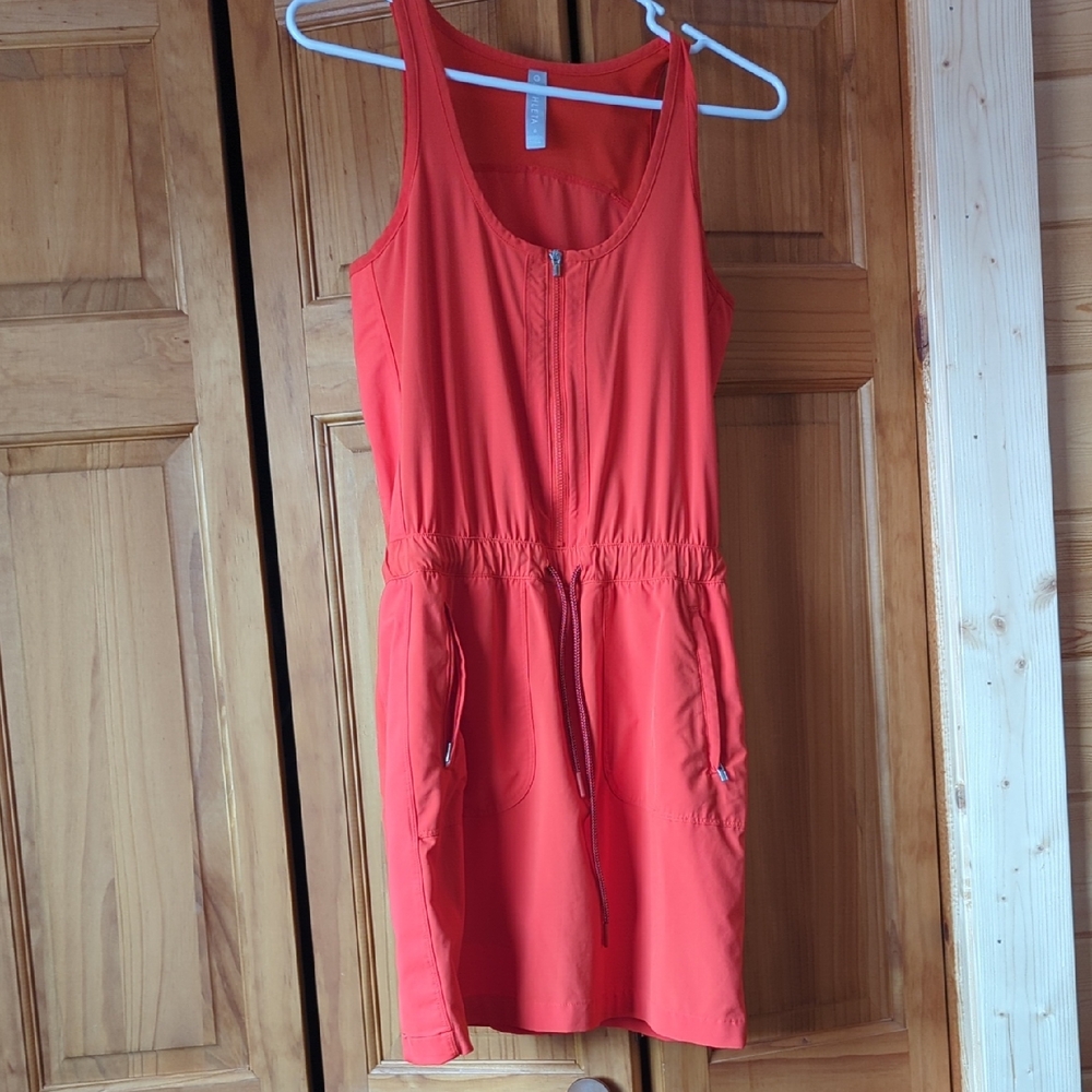 Athleta Vibrant Orange Top